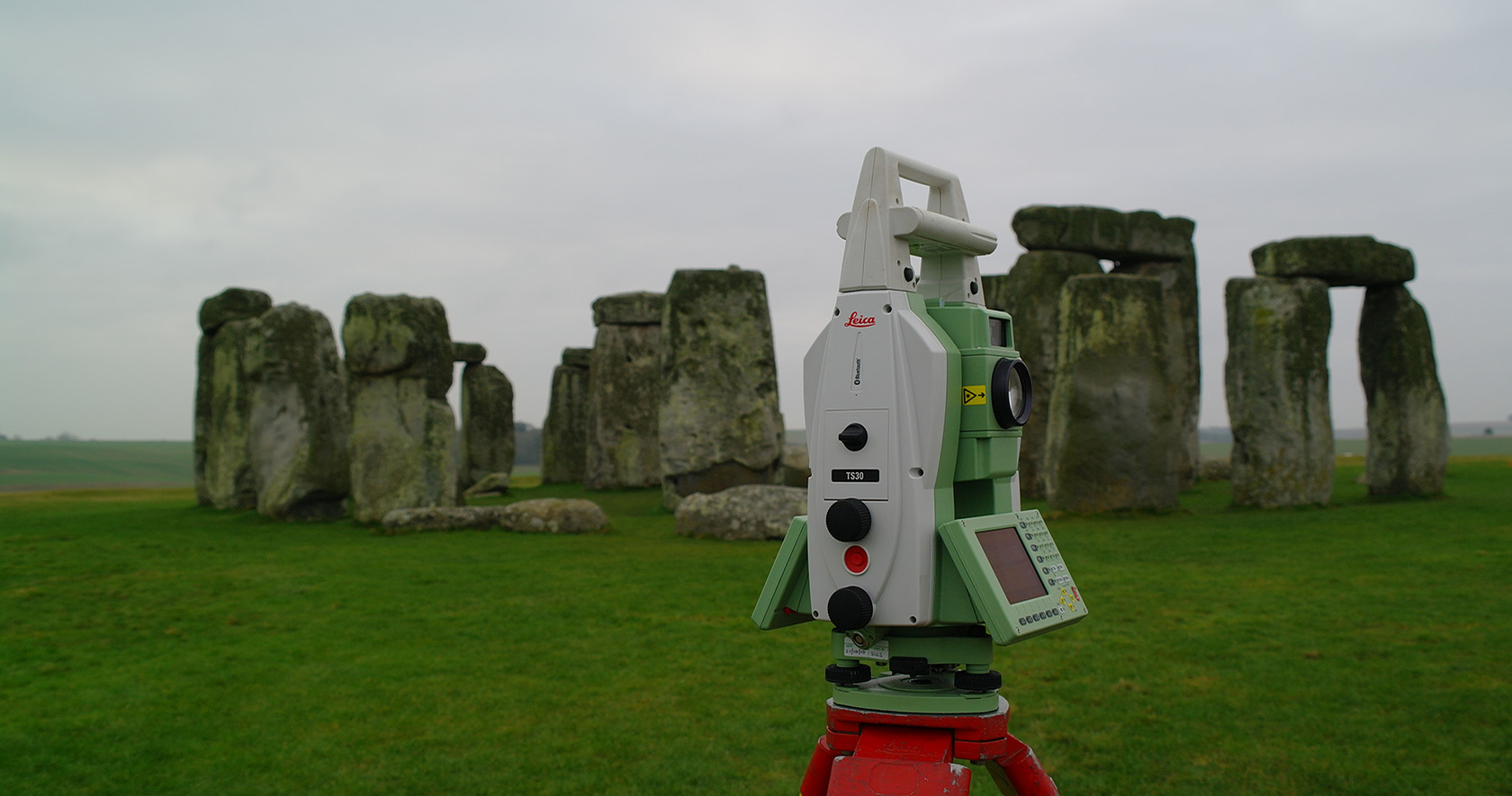 About_Us_Stonehenge